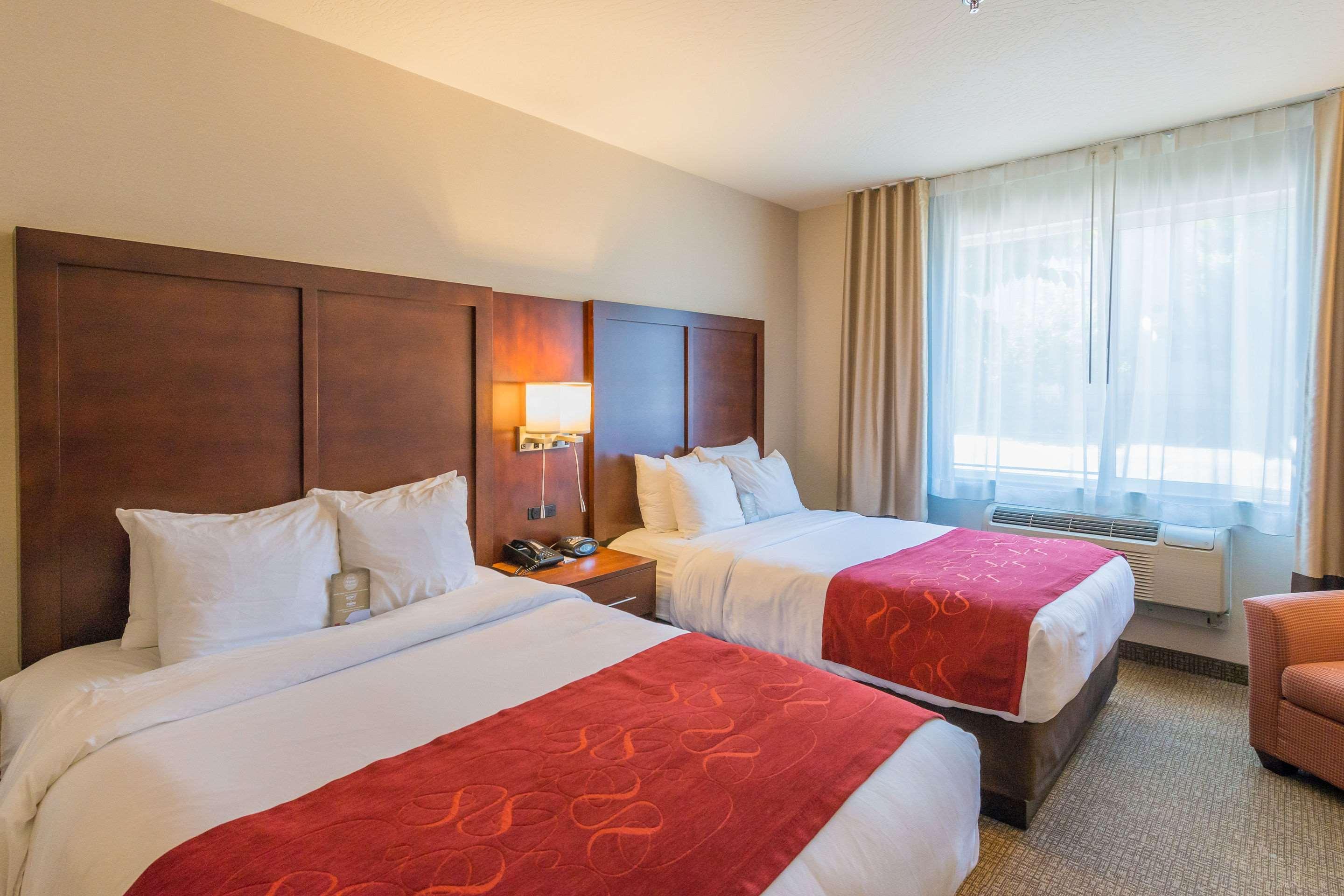 Comfort Suites Springfield-Eugene Экстерьер фото