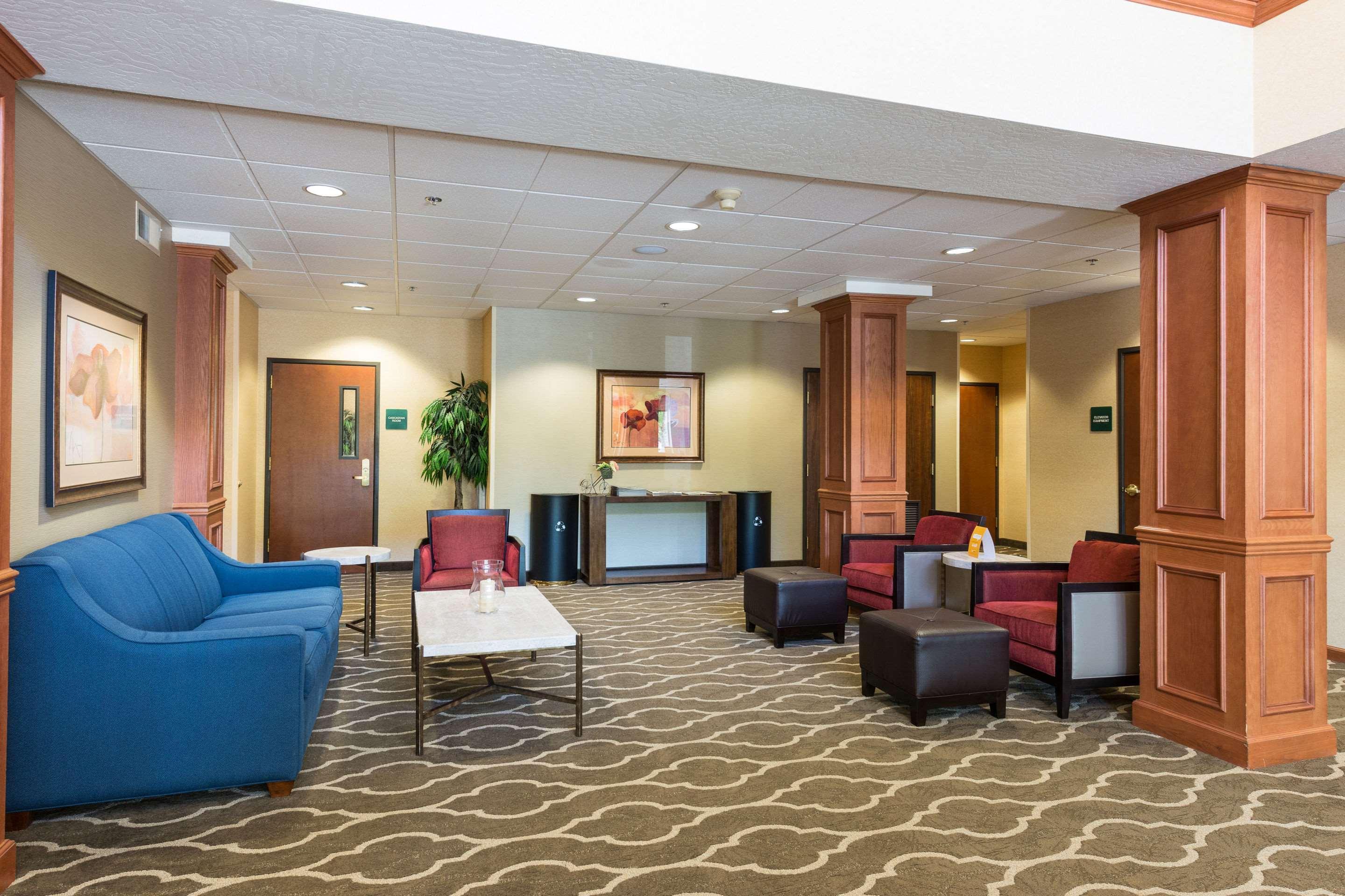 Comfort Suites Springfield Riverbend Medical Экстерьер фото