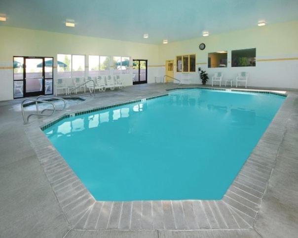 Comfort Suites Springfield-Eugene Экстерьер фото