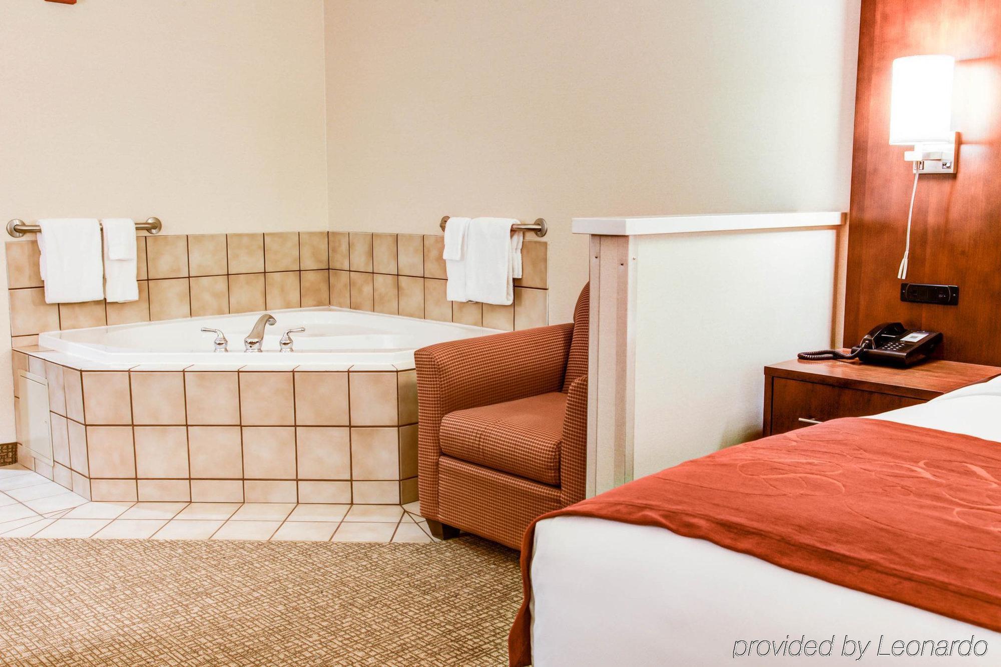 Comfort Suites Springfield-Eugene Экстерьер фото