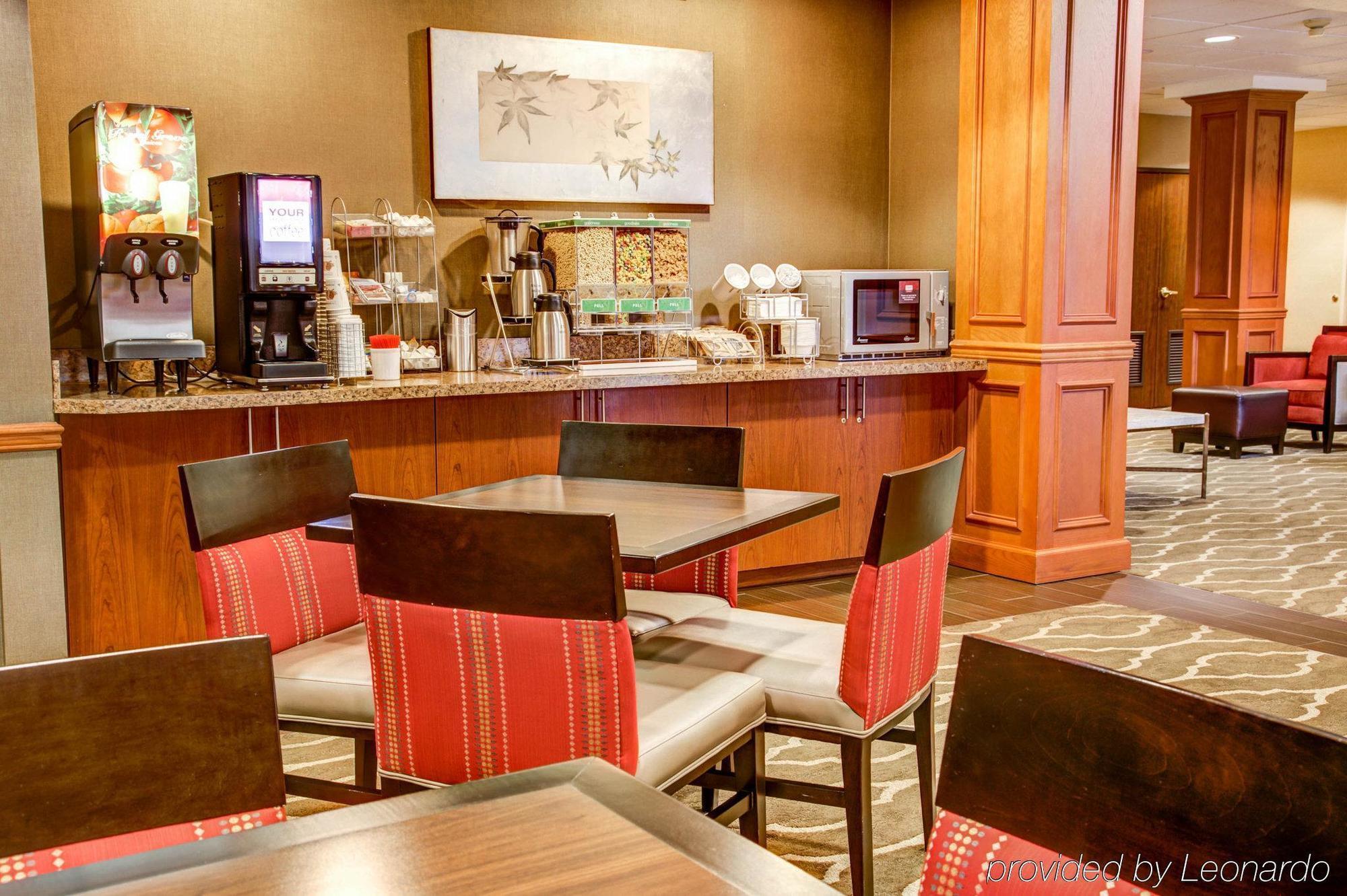 Comfort Suites Springfield-Eugene Экстерьер фото